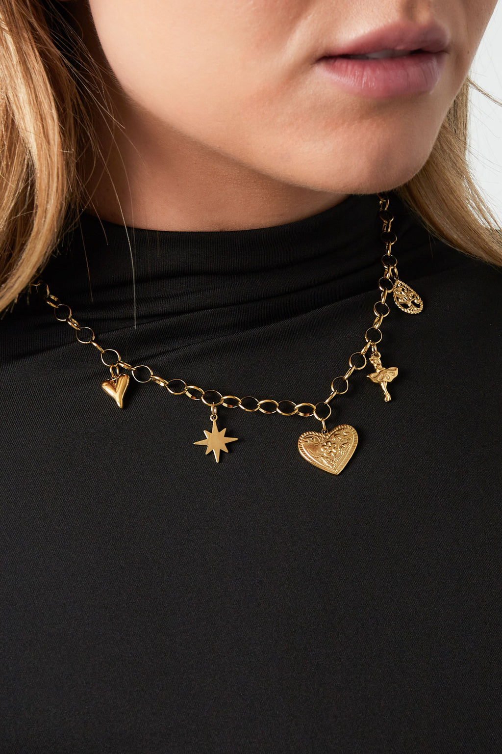 collana scintillante con cuore
