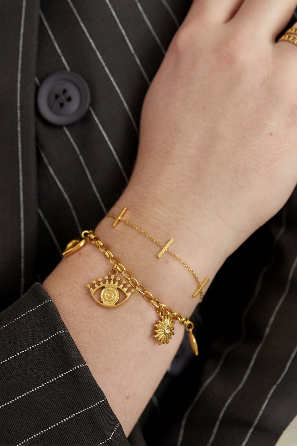 braccialetto charm wonderland