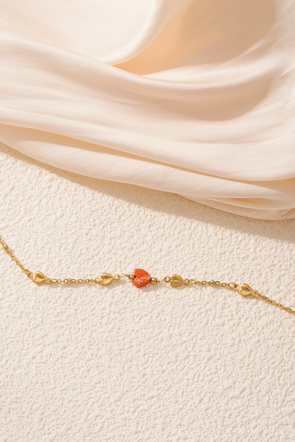 abbraccia il braccialetto dell'amore