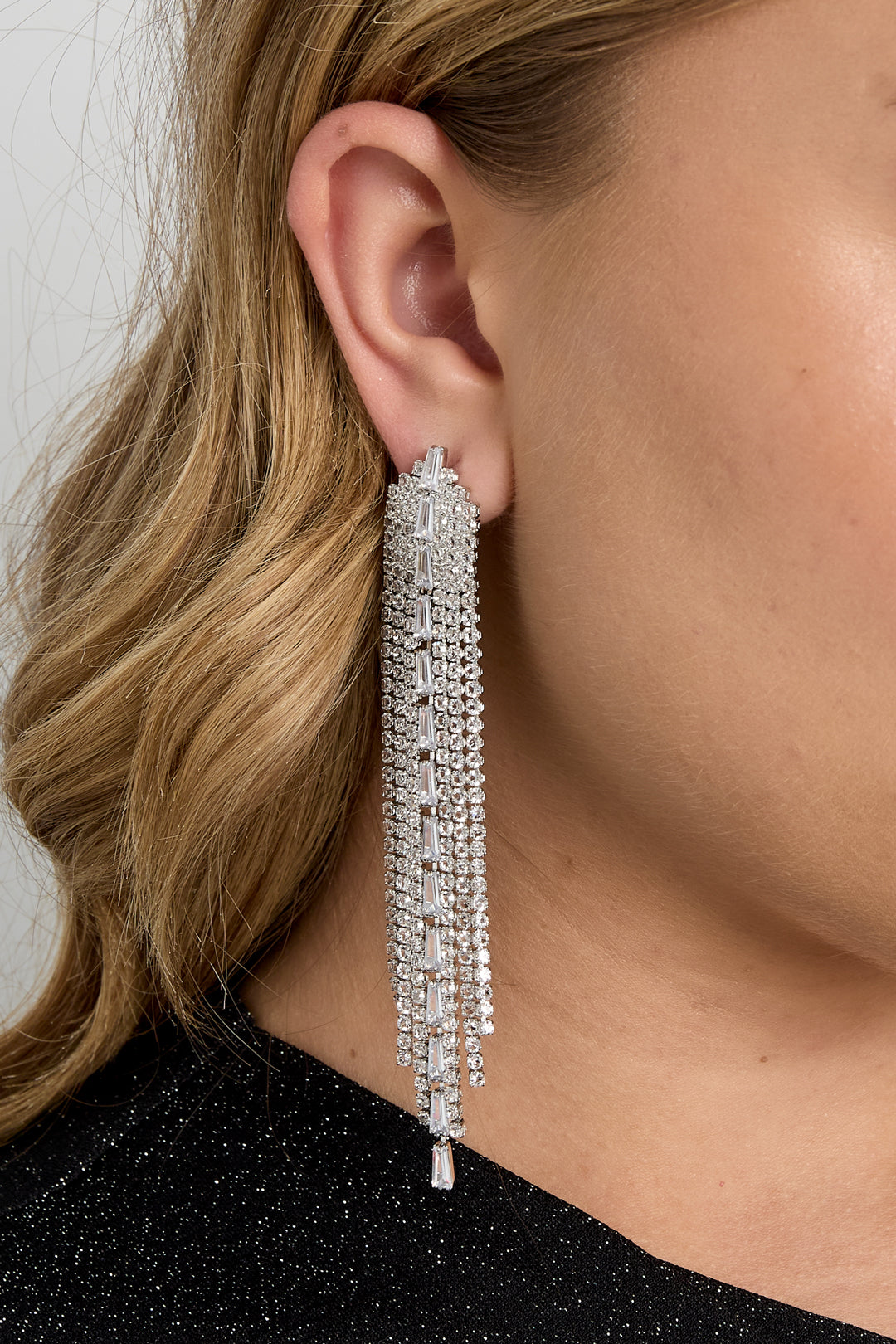 Orecchini pendenti in rame, geometrici, eleganti, lussuosi, serie di gioielli da donna.